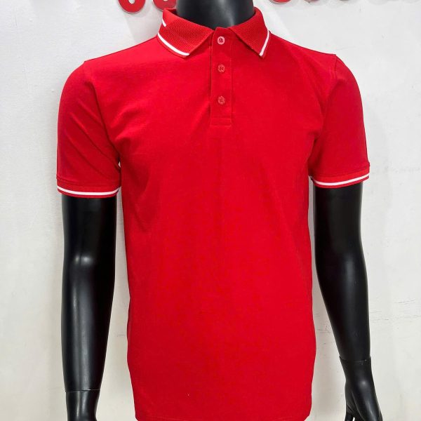 Áo polo cá sấu cotton màu đỏ tươi, mặt trước